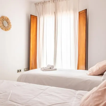 Casa Capuchinos - Free Parking By Time *