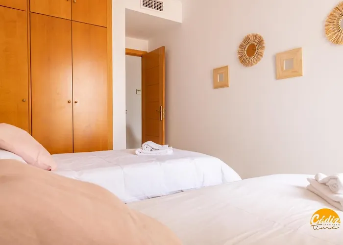 Casa Capuchinos - Free Parking By Time