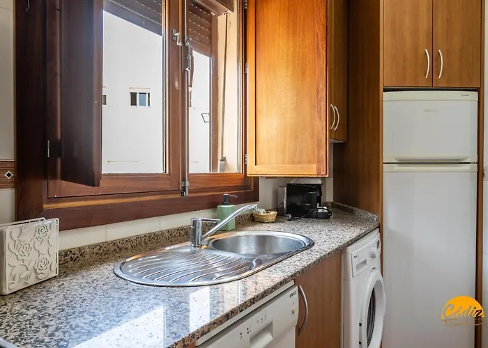 Casa Capuchinos - Free Parking By Time